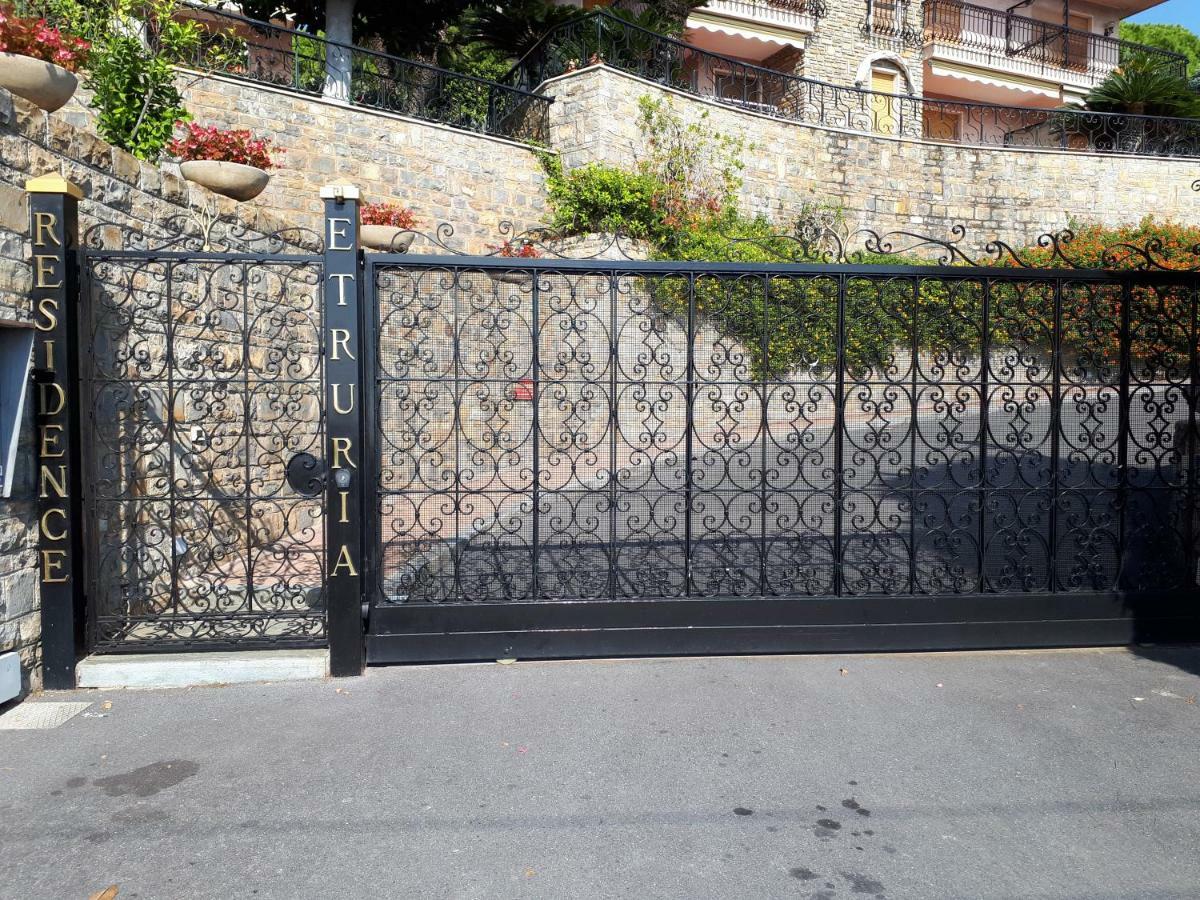 Apartmán Rifugio Societa Semplice Ospedaletti Exteriér fotografie